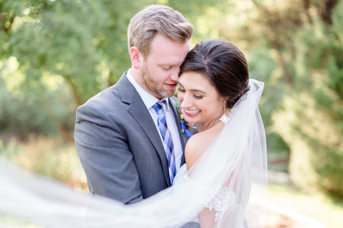 Waco Wedding Photographer | Carleen Bright Arboretum